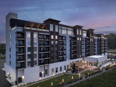 Embassy Suites by Hilton Pigeon Forge Resort
