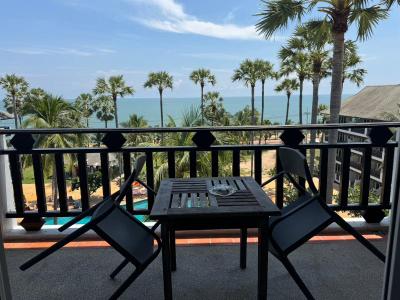 Pattawia Resort And Spa Praburi