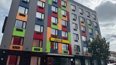 Super 8 By Wyndham Brooklyn Fulton Street