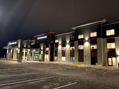 Best Western Plus Marquette Hotel & Suites
