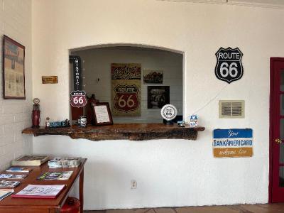 Arizona 9 Motor Hotel
