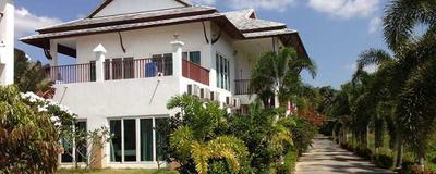 Nadivana Serviced Apartments