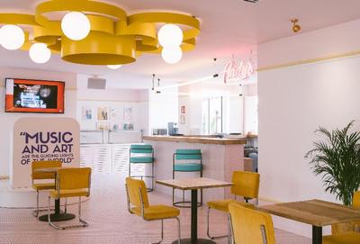 Paradiso Art Hotel