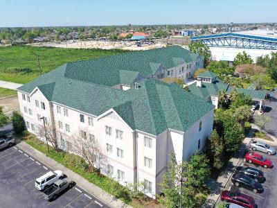 Kenner Garden Hotel