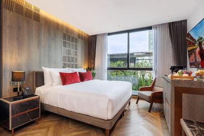 Ten Six Hundred Chao Phraya Bangkok By Preference