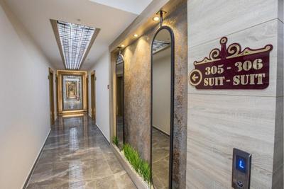 Elanis Suites Hotel
