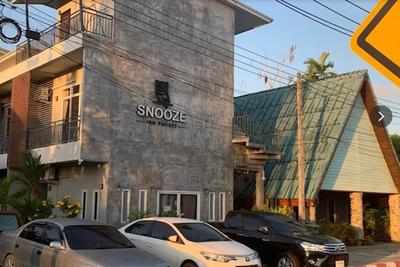 Snooze Inn Phuket By Zuzu