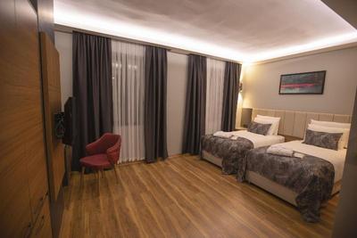 Divares Luxury Hotel