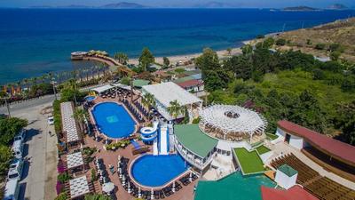 Golden Beach Resort &Spa