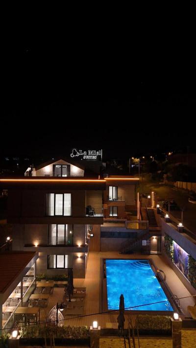 La Miel Suites