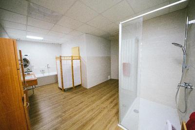 Große Und Voll Ausgestattete Apartments Im Grünen
