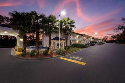 Days Inn by Wyndham Raleigh Midtown