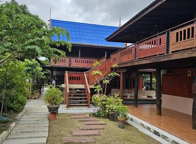 Nipatra Homestay By Zuzu