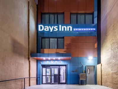 Days Inn by Wyndham New York Chinatown