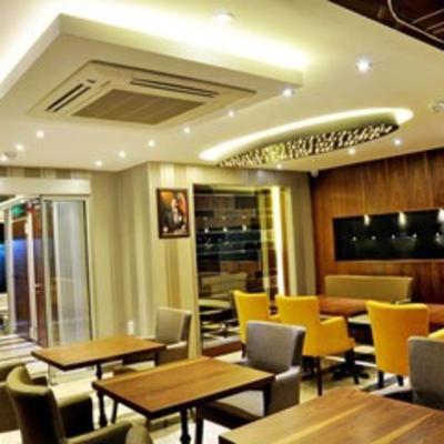 Avin Hotel Konak