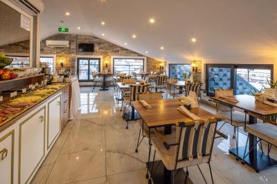 MR. BEYAZ BOUTIQUE HOTEL