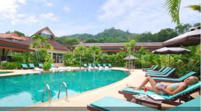 Timber House Resort