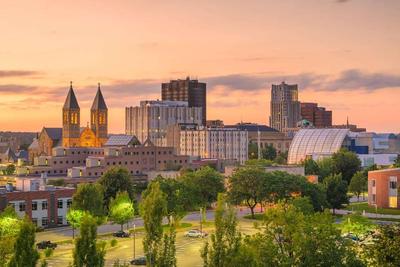 Cambria Suites Akron/Canton Airport