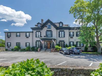 The Carriage House Inn