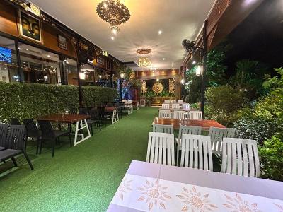 Kokhaburi Hotel By Zuzu