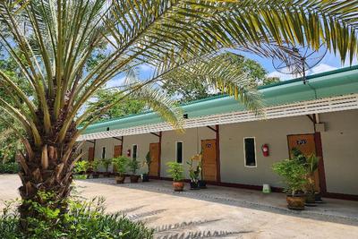 Rung Rueng Resort By Zuzu