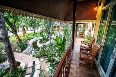 Baan Nam Pen Resort By Zuzu