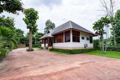 Romsak Lanna Resort By Zuzu