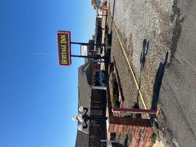 Heritage Inn Duncan Hwy 81