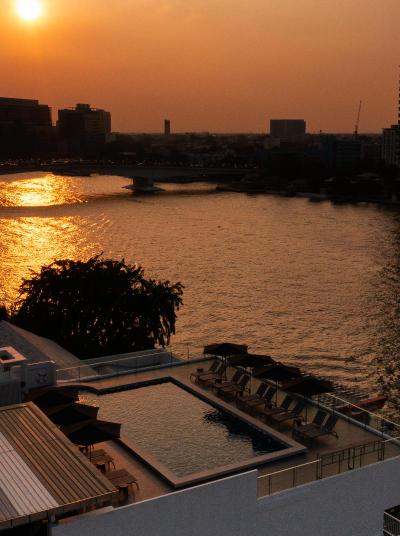 The Standardx, Bangkok Phra Arthit