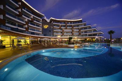 Elite Luxury Suite & Spa
