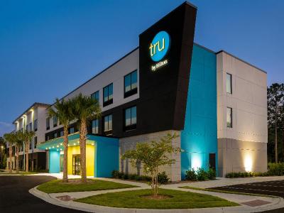 Tru by Hilton Brunswick