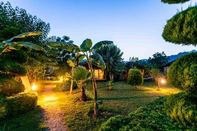 Etenna Beach Bungalow Hotel