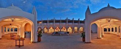 L'amphitrite Palace Beach Hotel & Spa