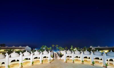 L'amphitrite Palace Beach Hotel & Spa