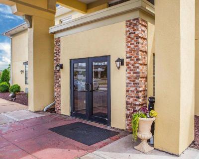 Quality Inn Airport  - St. Louis