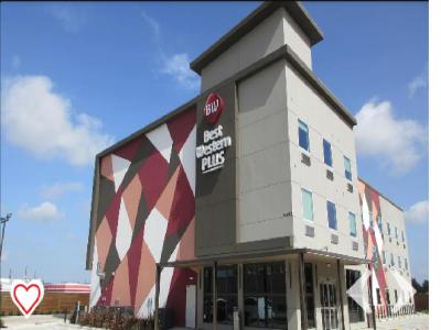 Best Western Plus Pearland/Houston Medical Center