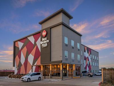 Best Western Plus Pearland/Houston Medical Center