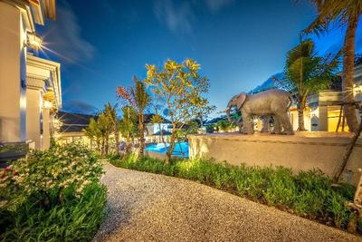 A.z.sunrise Resort And Fitness Club
