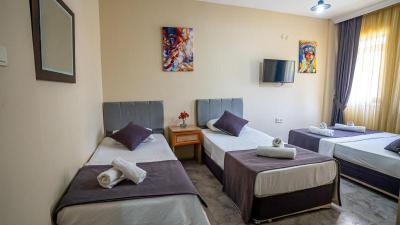 Rayana Hotel