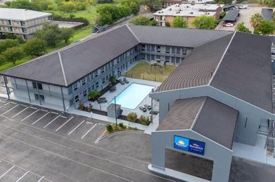 Days Inn By Wyndham San Antonio Near Lackland AFB