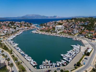 Sisus Marina Çeşme