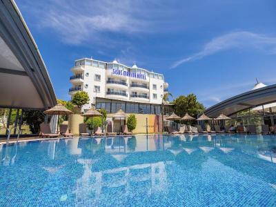 Sisus Marina Çeşme