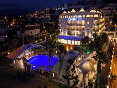 Sisus Marina Çeşme