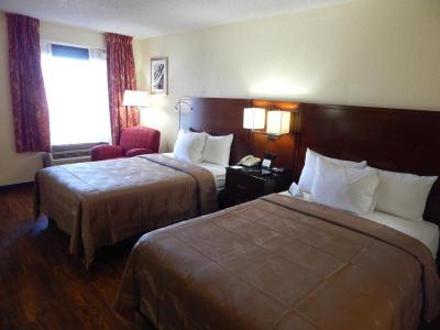 Econo Lodge Naval Station Norfolk
