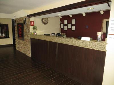 Red Roof Inn & Suites Mobile SW - I-10