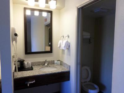 Sleep Inn & Suites Chesapeake