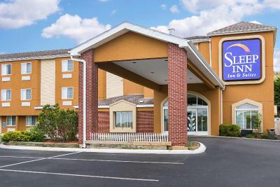 Sleep Inn & Suites