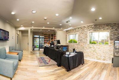 Suburban Extended Stay SE