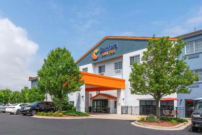 Comfort Suites (Elgin)