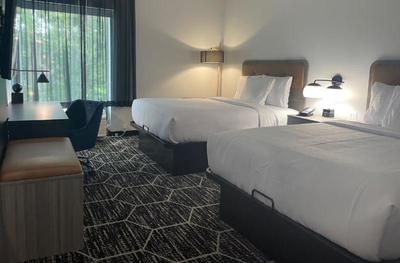 La Quinta Inn & Suites By Wyndham Olive Branch